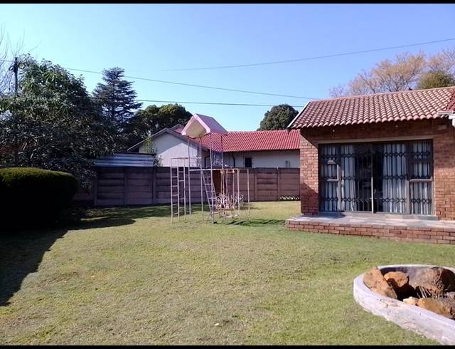 4 BEDROOM HOUSE FOR SALE IN ALBERTSDAL